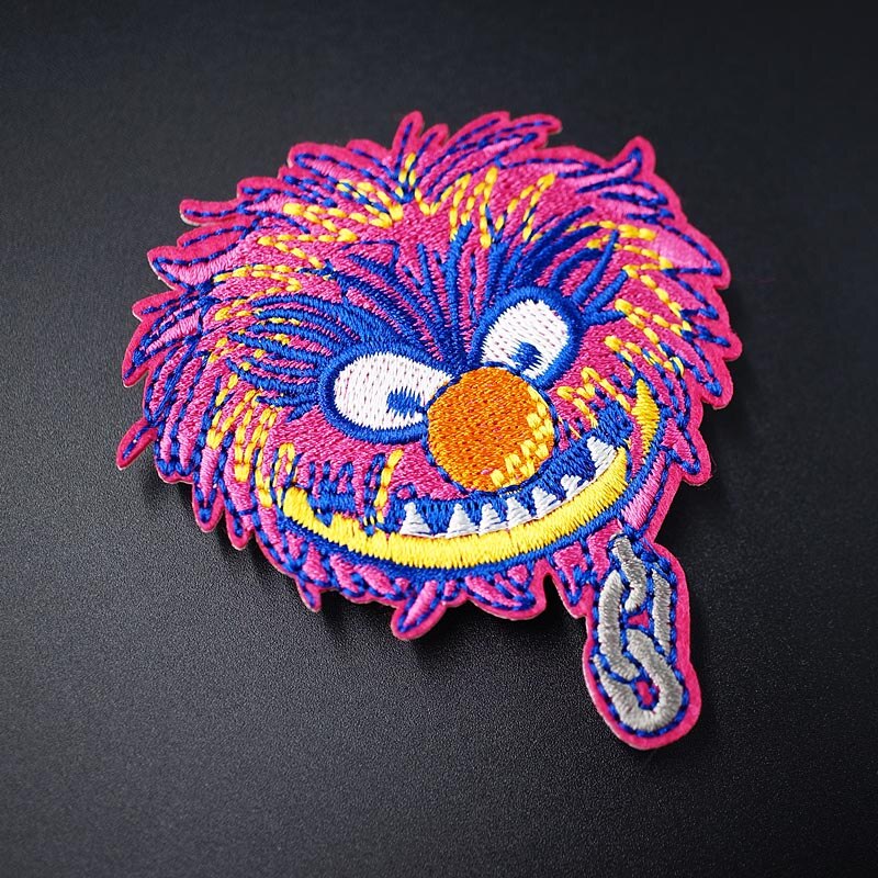 Grappig (maat :6.9 x 7.5cm)  diy badge strijkapplicatie geborduurde applicatie naaien kleding stickers kleding badges kleding accessoires