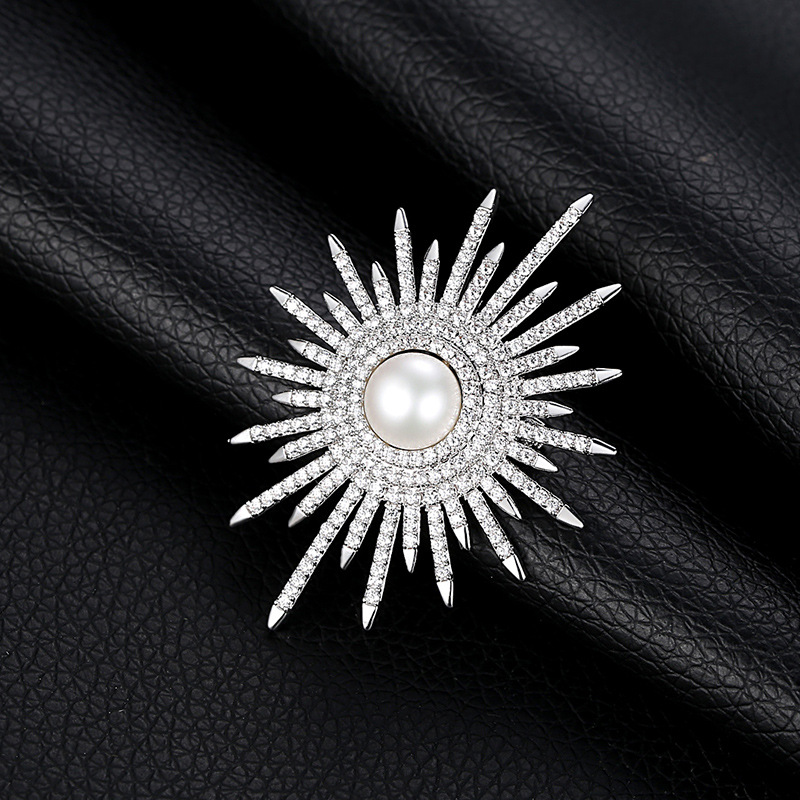 Nuevos broches brillantes de flores de sol para mujer, broche de lujo con perlas grandes y diamantes de imitación, alfileres, joyería, accesorios para traje, de boda