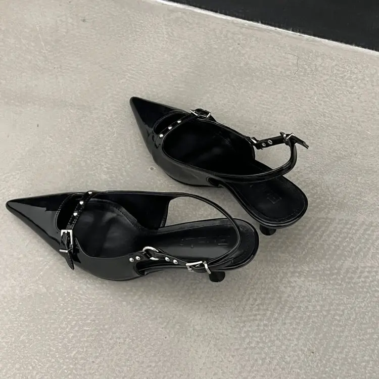 Slingback sandaler kvinder mellemhøje hæle pumps nittesko spidse snude dame mules kjoler denimsandaler: Sort / 39