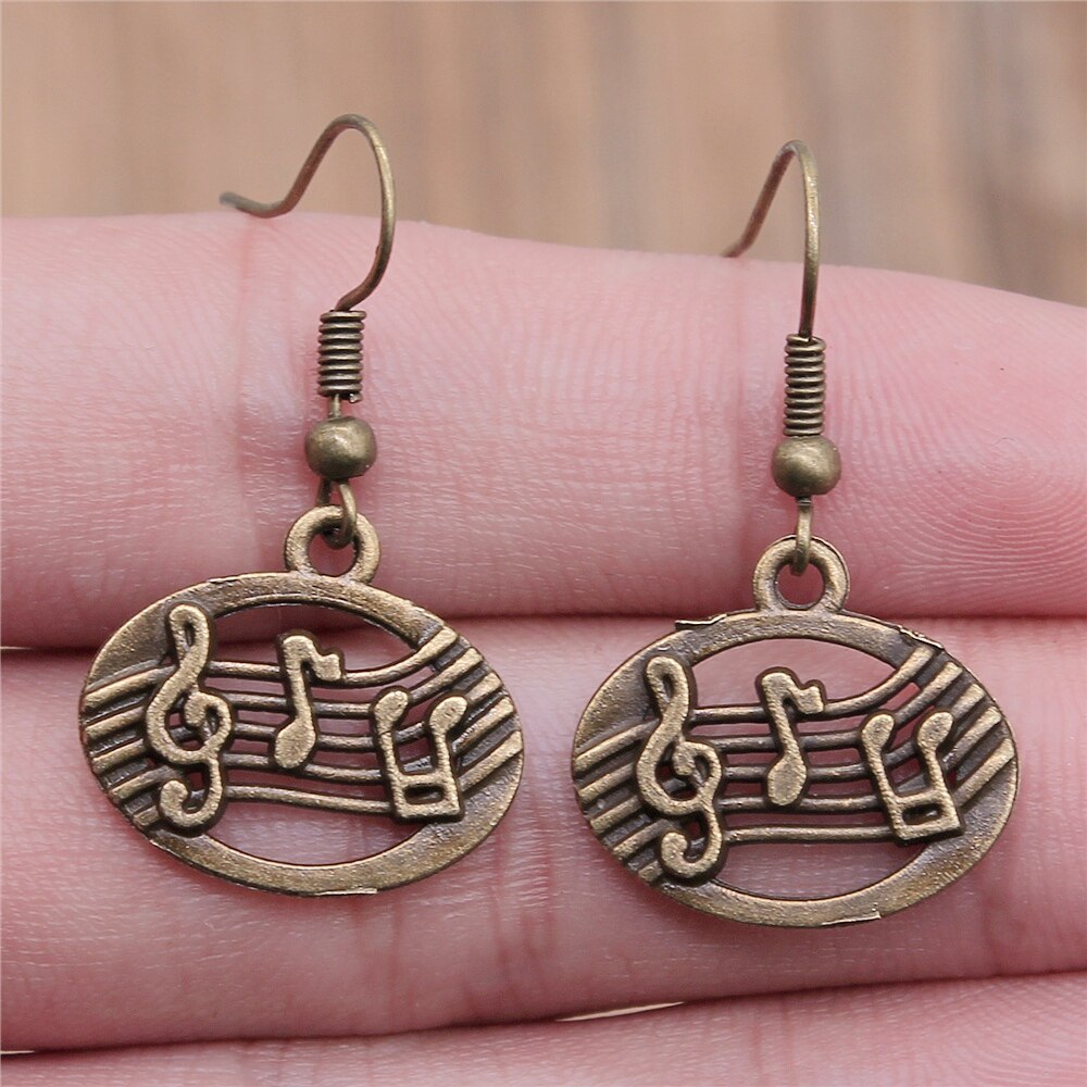 Musical Jewelry Earrings Musical Note Microphone Drum Guitar Violin Shaped Dangle Earrings For Girls Women: GREEN DRAGONFLY