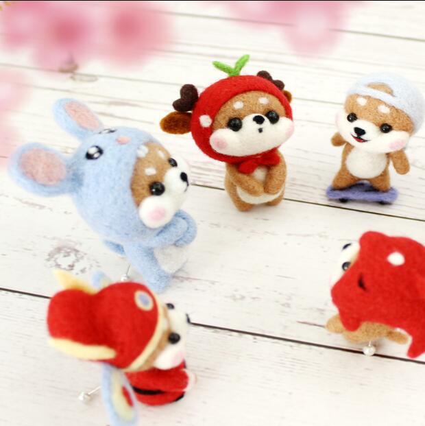 Dog and Dog Animals Wool Felt wool needlepoint kit wool felt needle felting decoration craft needlecraft