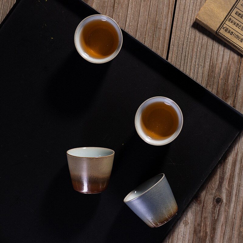 Taza pequeña de cerámica horneada en horno simple, cerámica gruesa, número pequeño, taza de té, 6 piezas, estilo retro genial, taza de té de cerámica con sombrero de bambú.