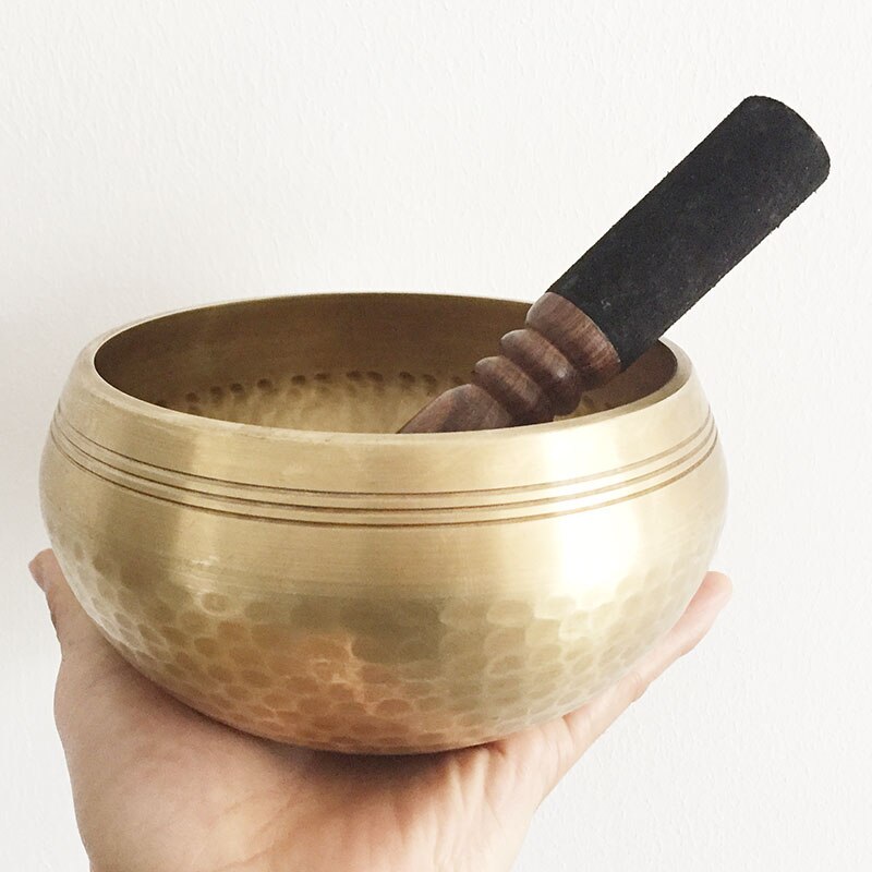 Best Manufacturer 13.5cm diameter Brass Hand Hammered Tibet Singing Bowls