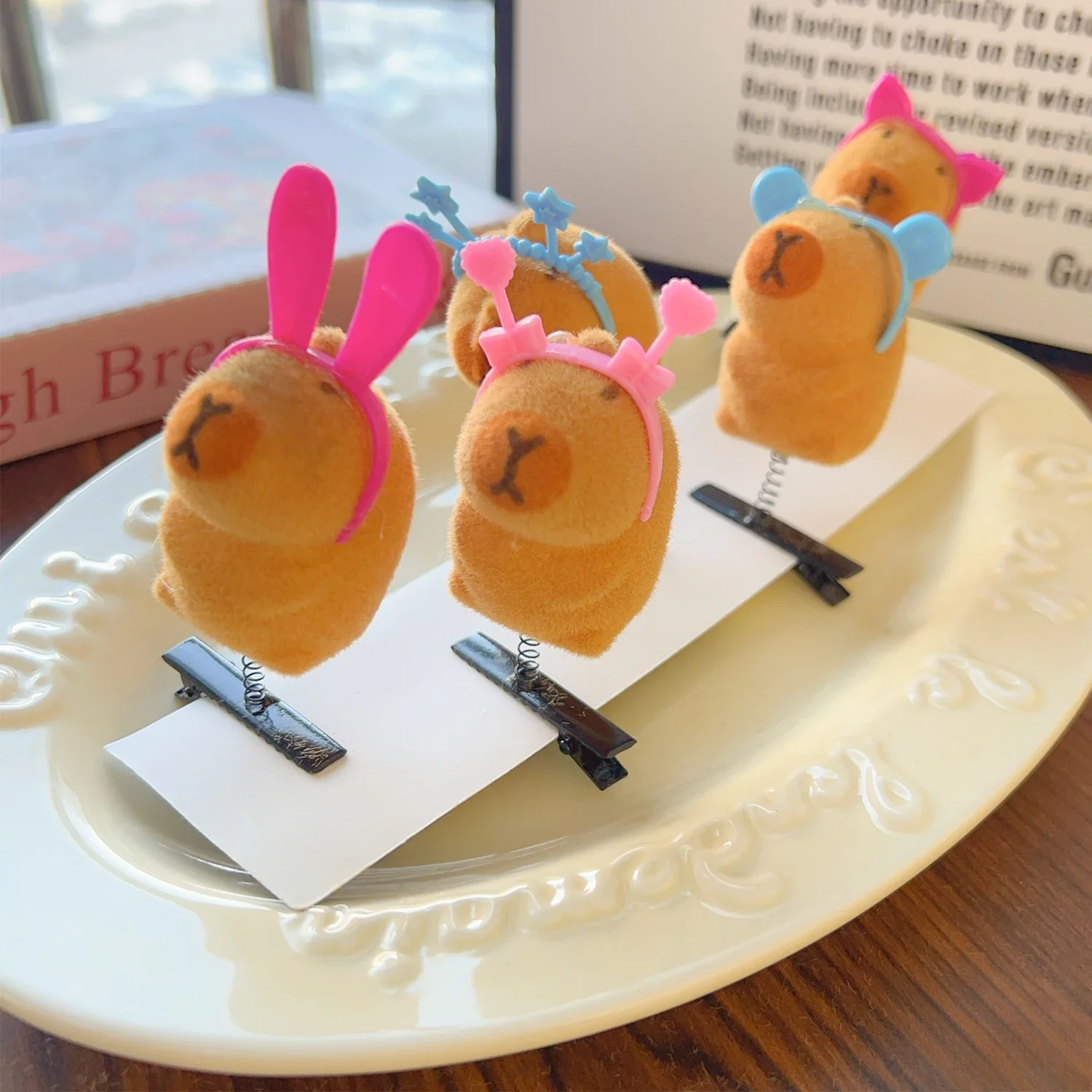 Cute Capybara Hair Clip Children Funny Kawaii 3D Animal Plush Hairpin Duckbill Clips Headdress Lovely Kids Hair Accessories: black