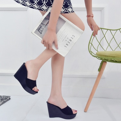 Kvinner tøfler sko høye hæler 13.5cm plattform flokk kiler tøfler svart hvit flat plattform dame sko strand sko