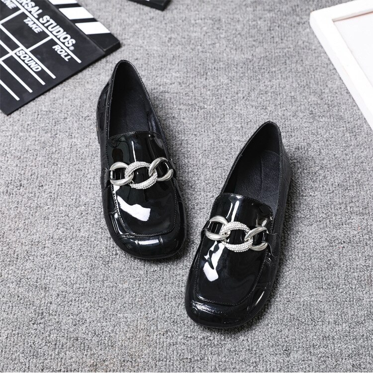 Bløde sko kvinde lejligheder krystal kvinder rund tå afslappede kvindelige sneakers kvinders mokkasiner lavvandede mund kjole rhinestone bedstemor