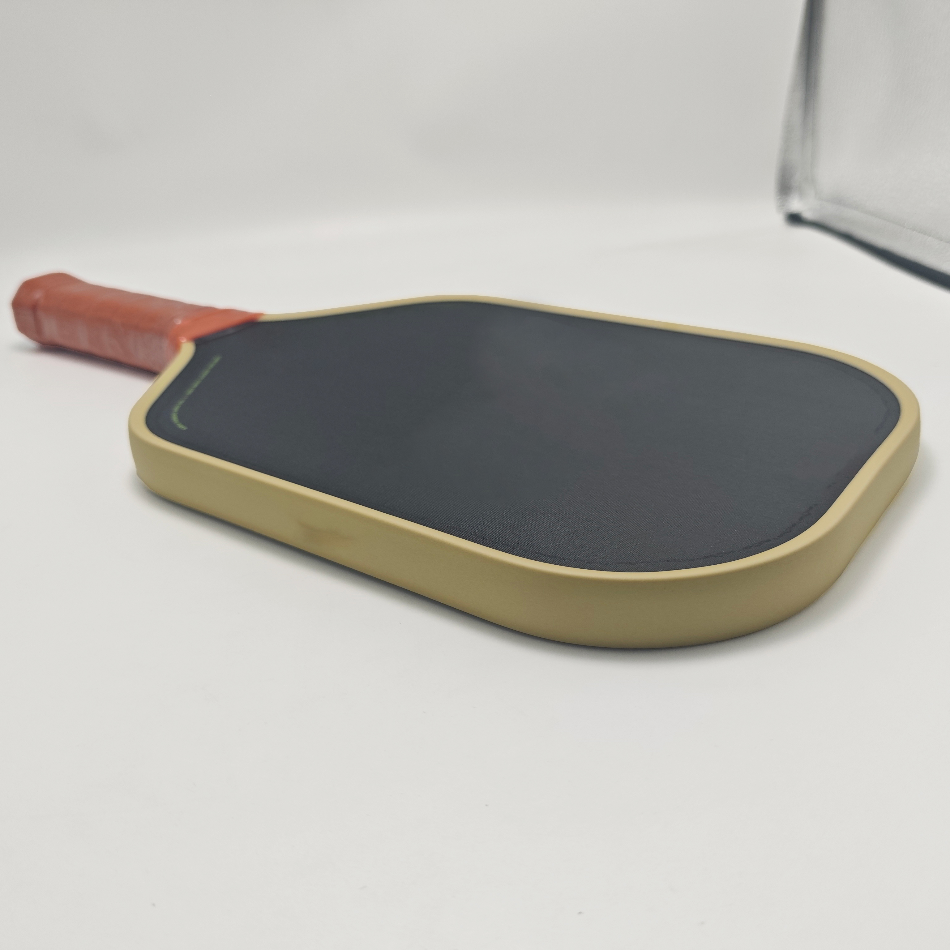 Bread and Butter Loco Pickleball Paddle 16mm Dual-Density Foam Core Hybrid Elongated CFC T700 Raw Carbon Fiber Pickleball Paddle