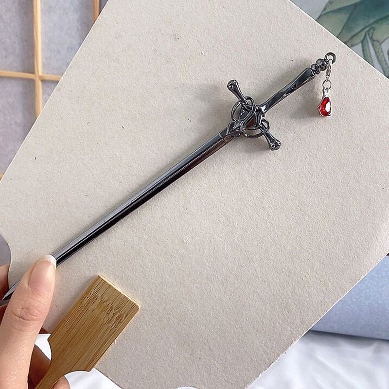 Horquilla con colgante de rubí y espada china para mujer, palo de pelo Punk Vintage, tocado de personalidad de , borla de Metal, accesorio de Clip para el cabello