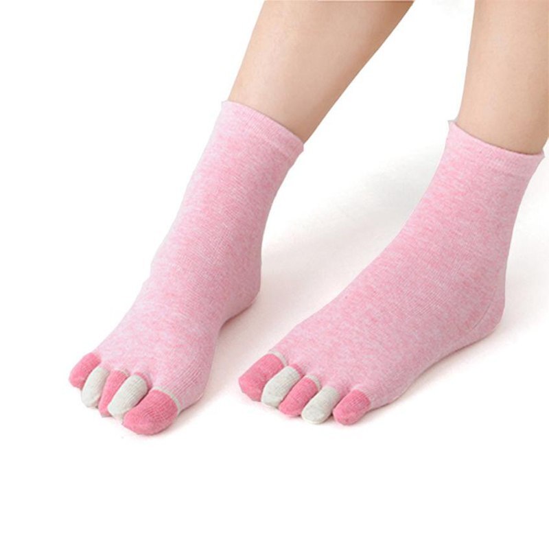 3 par / parti kvinder yoga ensfarvet bomuldssokker pige fem fingre massage sokker kvindelige tå sokker åndbar fuld greb hæl sokker: Lyserød