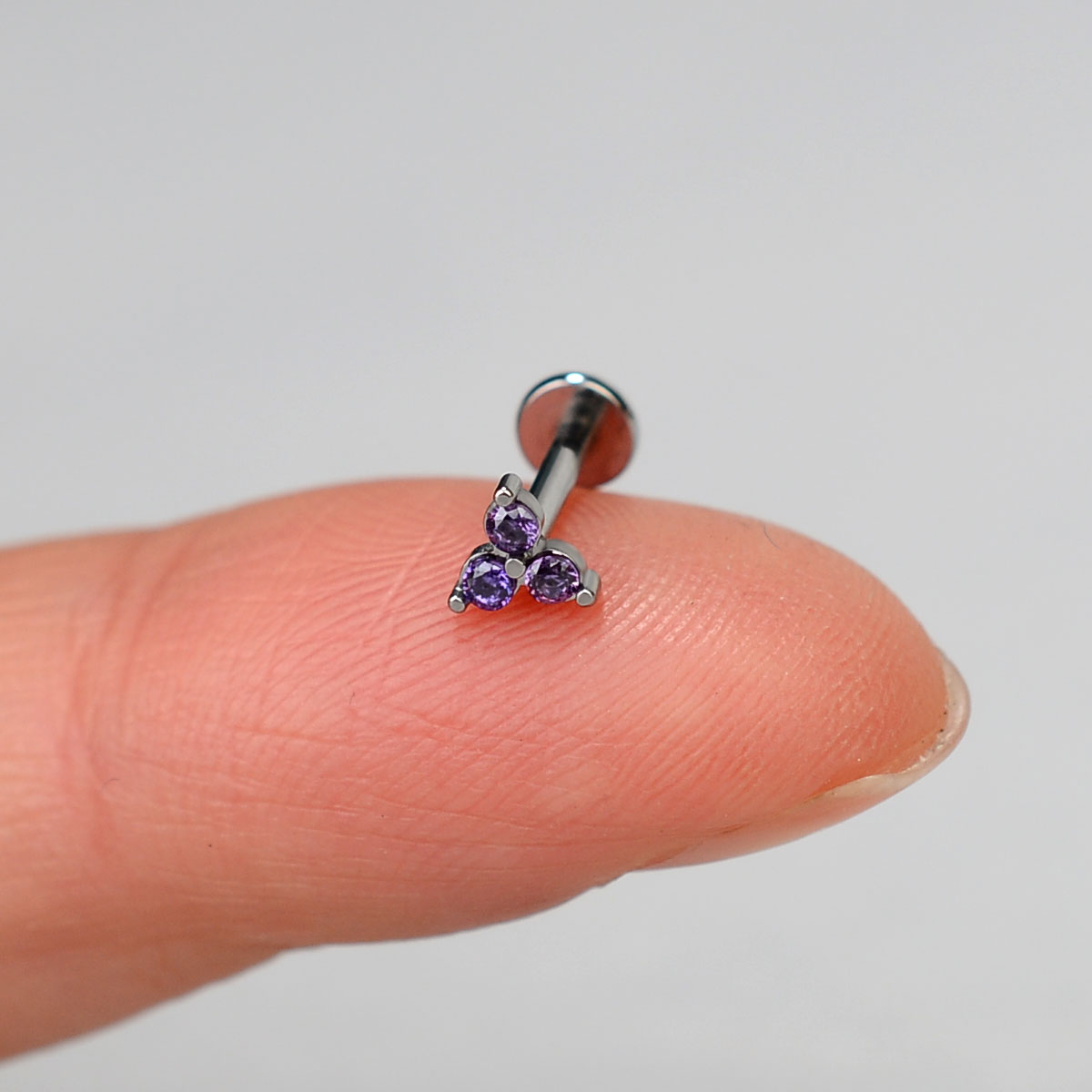 1PC Trendy Stainless Steel Cubic Zirconia Chain Studs Earring For Women Helix Tragus Lobe Cartilage Piercing Body Jewelry: Antique Bronze Plated