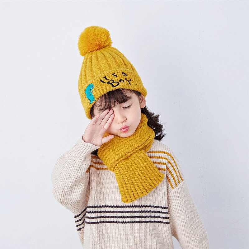 Doitbest conjunto de gorro infantil de 2 a 7 anos, conjunto com letras e cachecol, 2 peças, para meninos e meninas, gorro de inverno: YELLOW