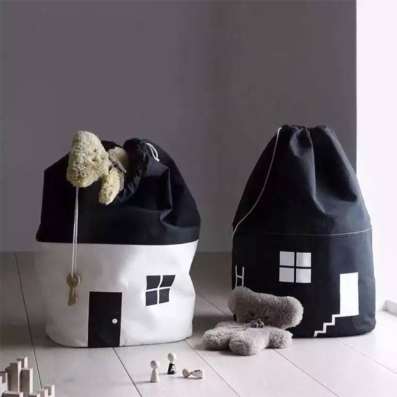 eins neue treppe kleine haus reine baumwolle strahl lagerung tasche schwarz und weiß