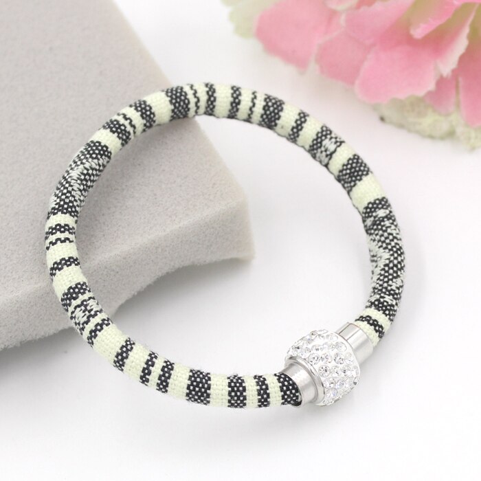 9 Kleuren Crystal Magnectic Dichter Bangle Armband Etnische Mexicaanse Stijl Katoenen Touw Boho Armbanden Voor Vrouwen Bijoux Pulsera: Color 3