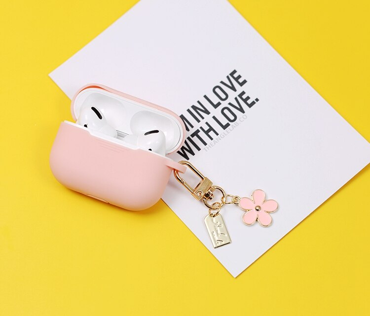 クリエイティブデイジーの花のアルファベットかわいいキーホルダー女性キーチェーンリング車バッグペンダント airpods アクセサリー D424