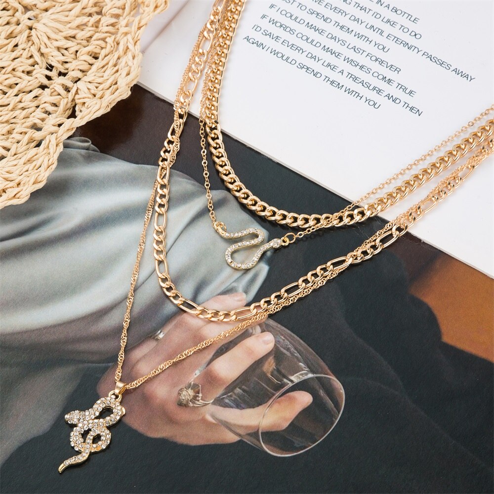 Bohemian Multilayer Chain Crystal Snake Pendant Necklace for Women Vintage Geometric Thick Chain Collar Necklace Punk Jewelry