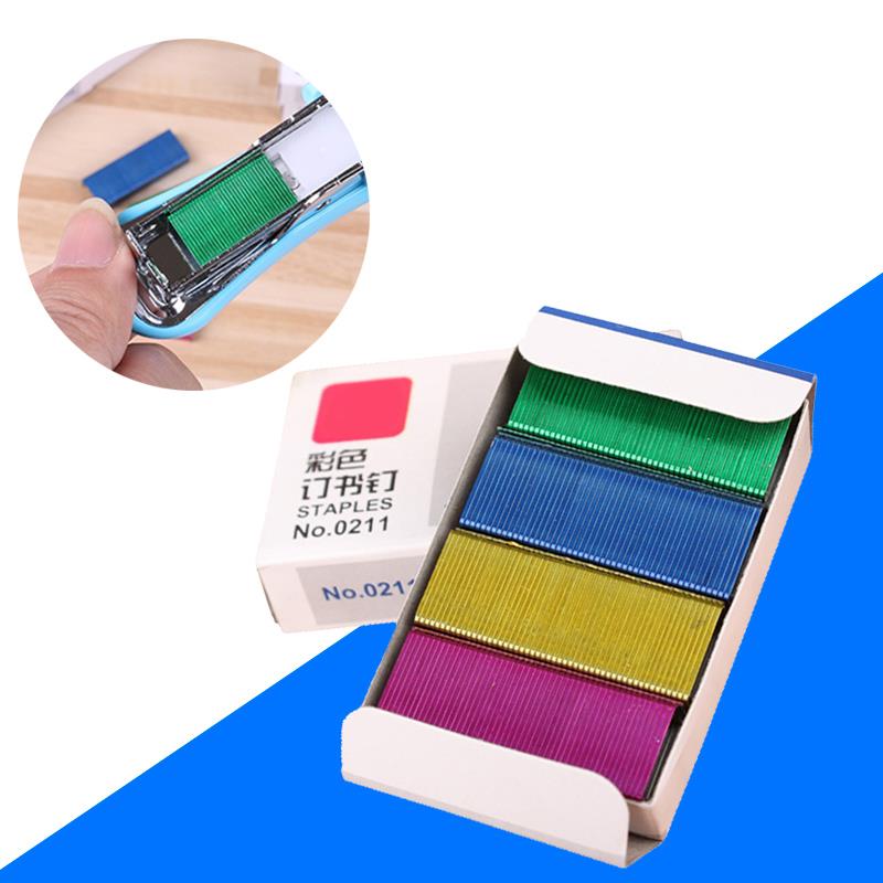 Agrafe de couleur Mini Portable 12 #1.2 cm accessoires papeterie aiguille clou 800 agrafes étudiants école agrafe