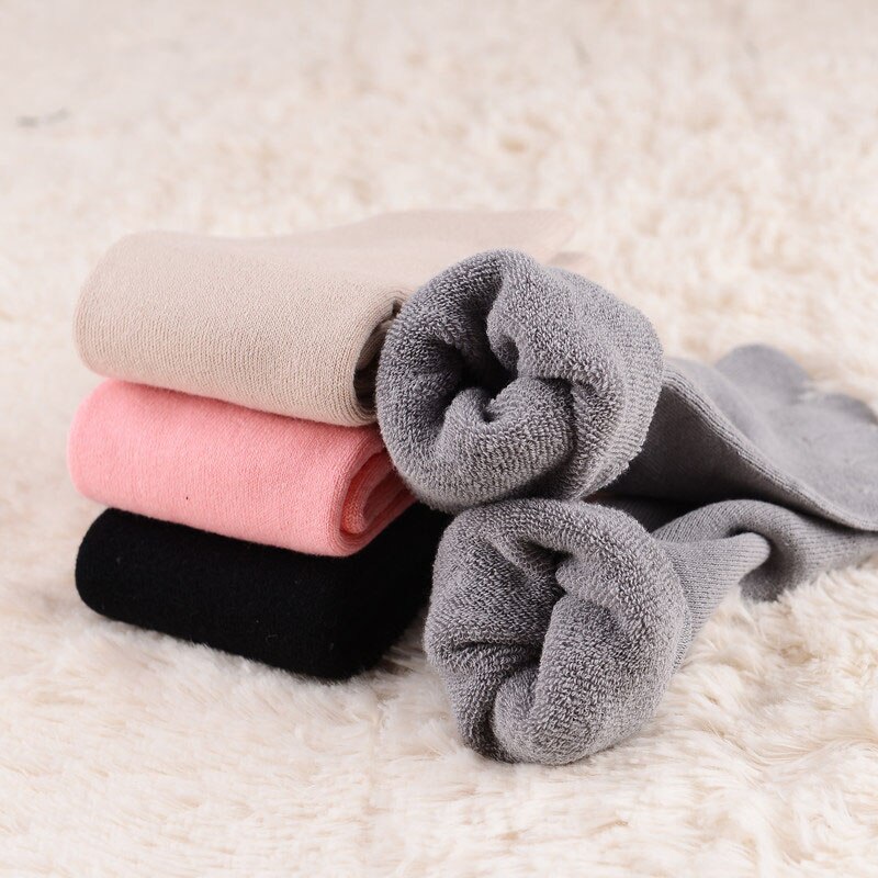 Dorywczo bawełna kobieta skarpety palczaste zima jesień dezodorant dziewczyny skarpetki czysty kolor wygodne separator palców stopy skarpety WSC004