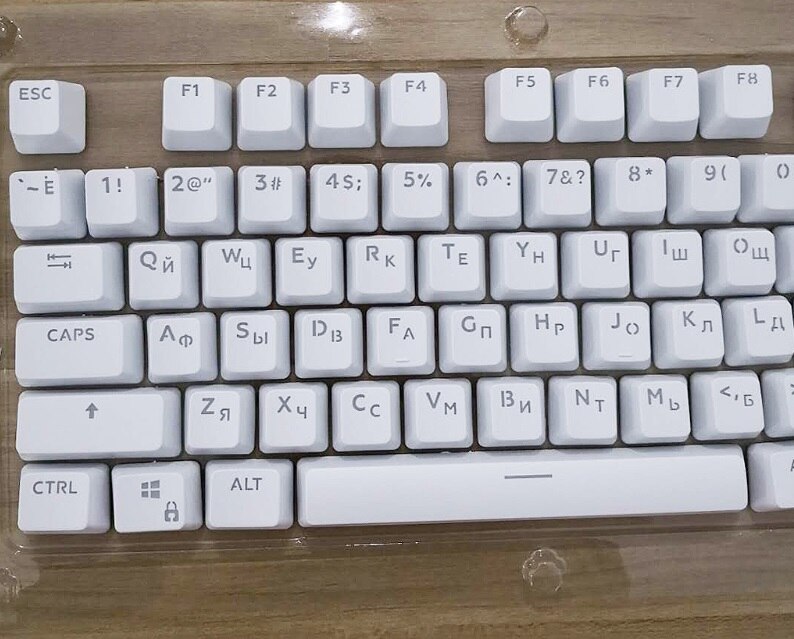 104 Keycaps Russian Translucent Backlight Keycaps For Cherry MX Keyboard Switch: White