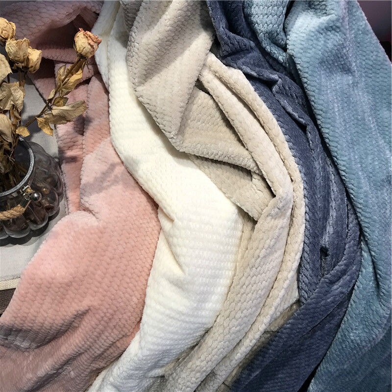 pled na łóżka koralowe koce polarowe szary kolor pledy pojedyncze/królowa/król flanelowe narzuty miękkie ciepłe koce na łóżko
