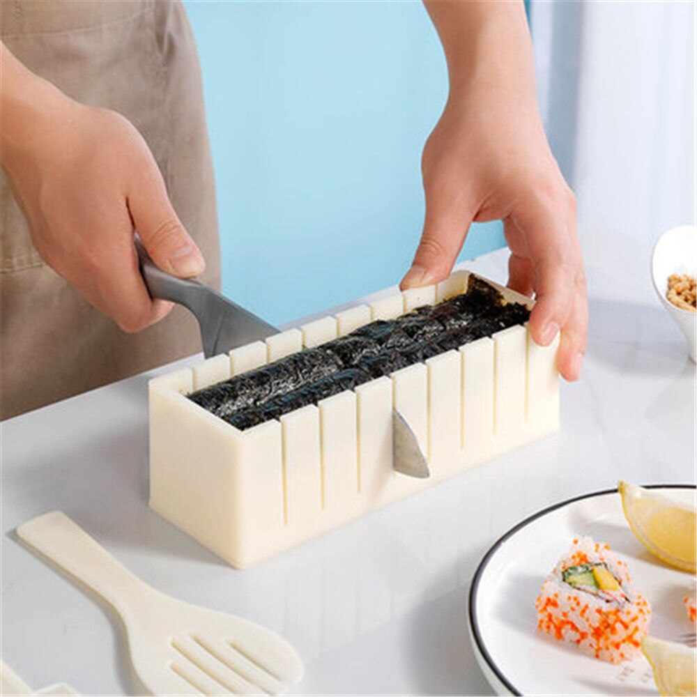Sushi Maker Rice Mold Set DIY Japanse Rice Ball Roll Mold Heart Round Shaped Sushi Making Mould Kit Kitchen Cooking Tools