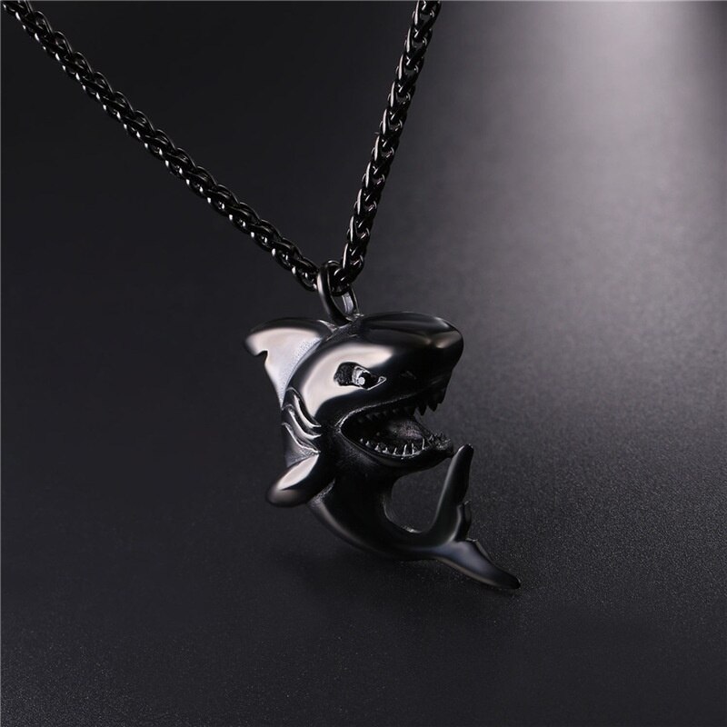 Trendy Animal Shark Pendant Necklace for Men Metal Gold-Plated Shark Necklace Pendant Accessory Party Jewelry