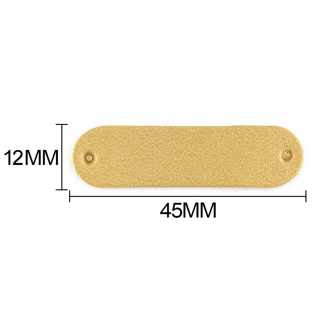 50 stk 45 x 12mm blanke pu læder tags brun / guld / sliver håndlavede strikemærker til tøj 2- huller sy hat label diy håndværk