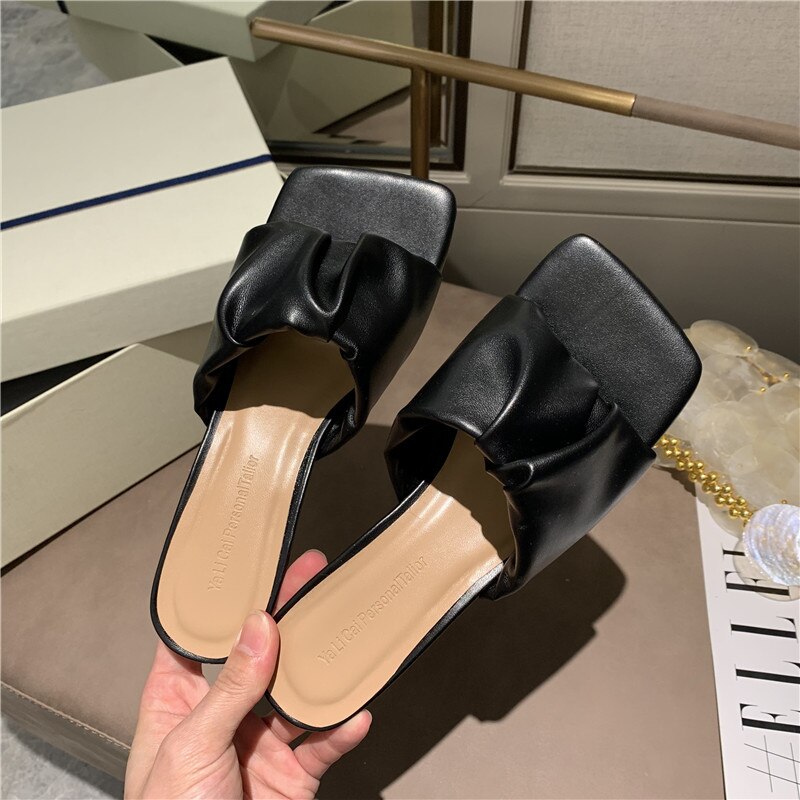 Kvinnor tofflor låga tunna klackar glidskor skor temperament ord damskor grunt slip on sommarklänning mulor flip flops
