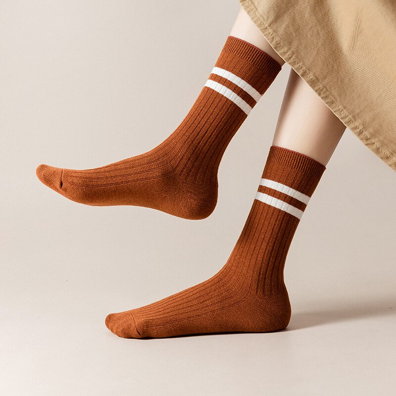2021 novo outono inverno de alta qualidade 95% algodão listrado casual socks socks socks casual tripulação meias femininas respirável casual meias longas