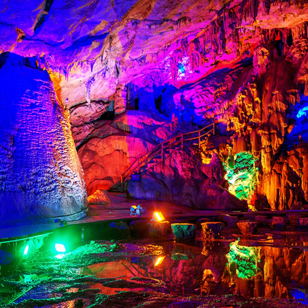 30W 50W 220V RGB LED Spotlight Waterproof RGB Floodlight Reflector Projector with Remote Control for Outdoor Lighting