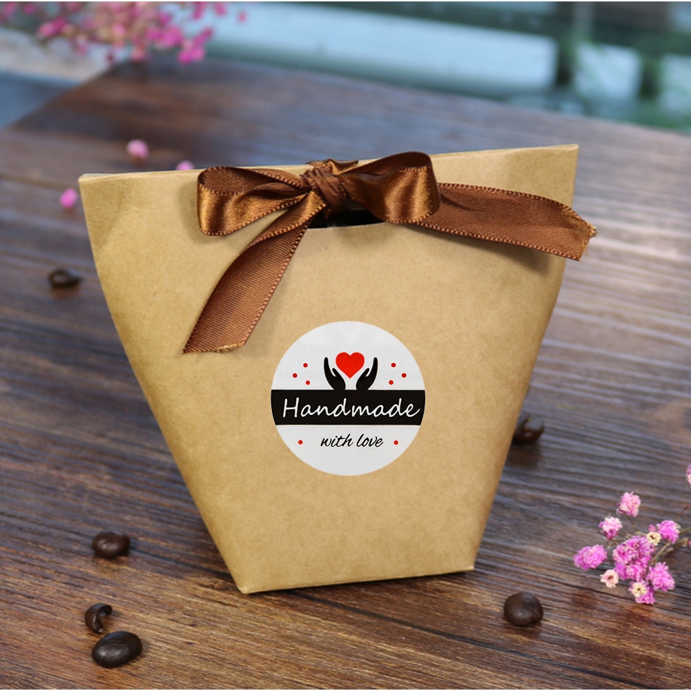 Handmade with Love Stickers, 1 Inch Round Total 500 Adhesive Labels Per Roll