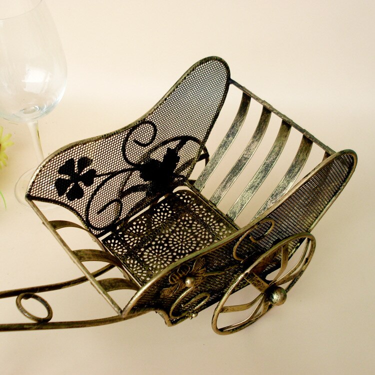 Retro smeedijzeren wijnrek, europees, driewielig, drijvende wijnrek, fietsrek, desktop opbergrek, thuisbar accessoires