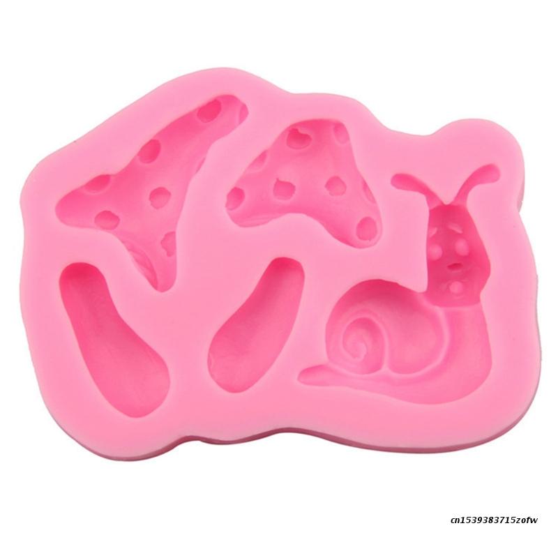 GXMA Handmade DIY Fairy Tale Wooden Door Wooden House Girl Snail Stone Wall Castle Modeling Fondant Silicone Mold Clay Gadget: 3