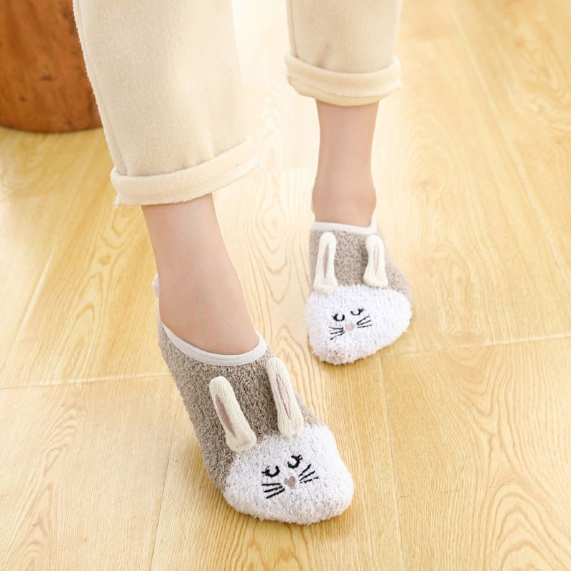 1 Pair Lady Winter Fuzzy Warm Slipper Floor Socks Cute Cartoon Animal Embroidery Coral Velvet Hosiery Footlet Sock Warmer
