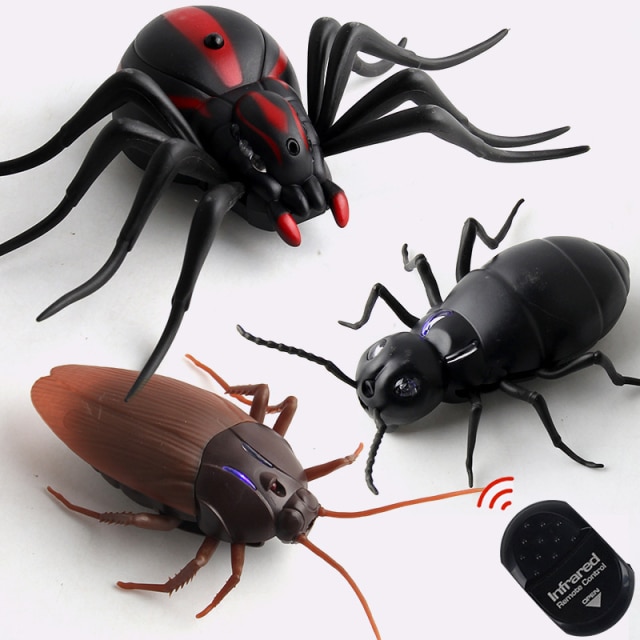 RC Animal Robot Antistress Insect Toys Infrared Simulation Spider Bee fly mantis Electric Toy for Children Prank Insects pet toy: Set 4