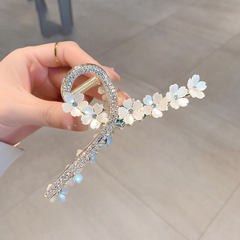 Pinzas para el pelo de estilo chino, horquillas de aleación de Palacio, horquillas de Camelia, pinzas de cangrejo con borla verde, accesorios para el cabello con personalidad: 18A