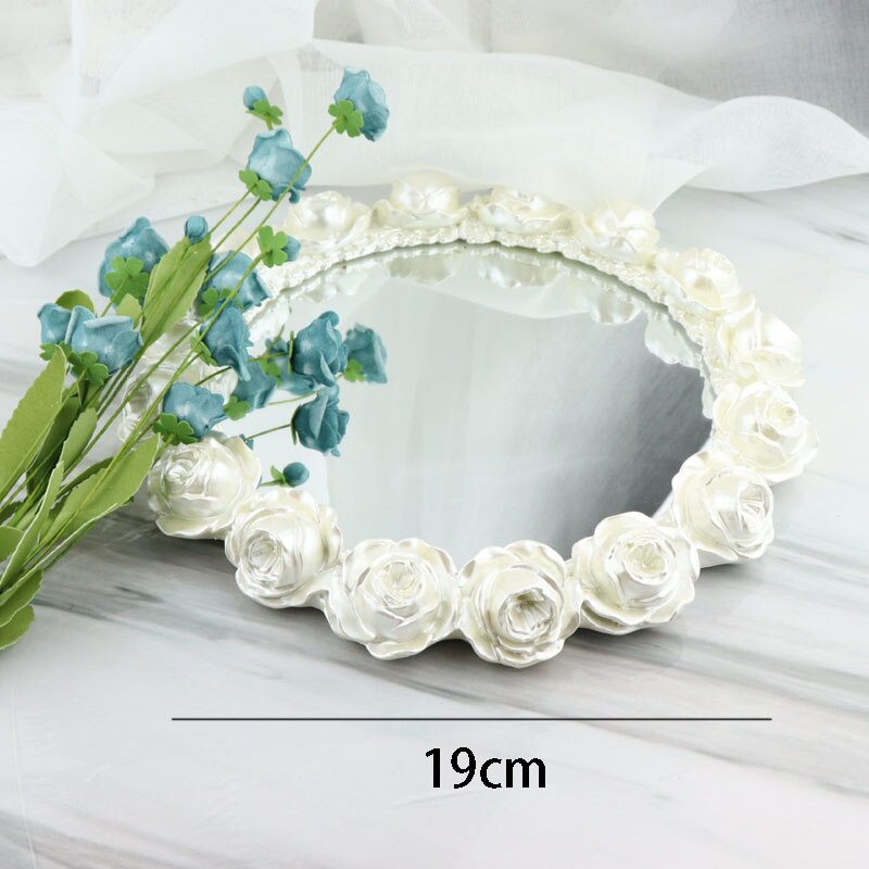 Pozłacane rozety lustro tace dekoracyjne nordycki luksusowe biżuteria kosmetyczne taca wystawiennicza kute szklane deser ciasto talerze: WT