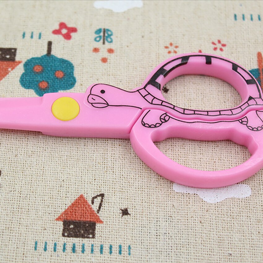 Cartoon Turtle Printed Plastic Scissors Stationery Paper Cutter Kids Safe Scissors Craft DIY Album Lace Shear Art School Supply