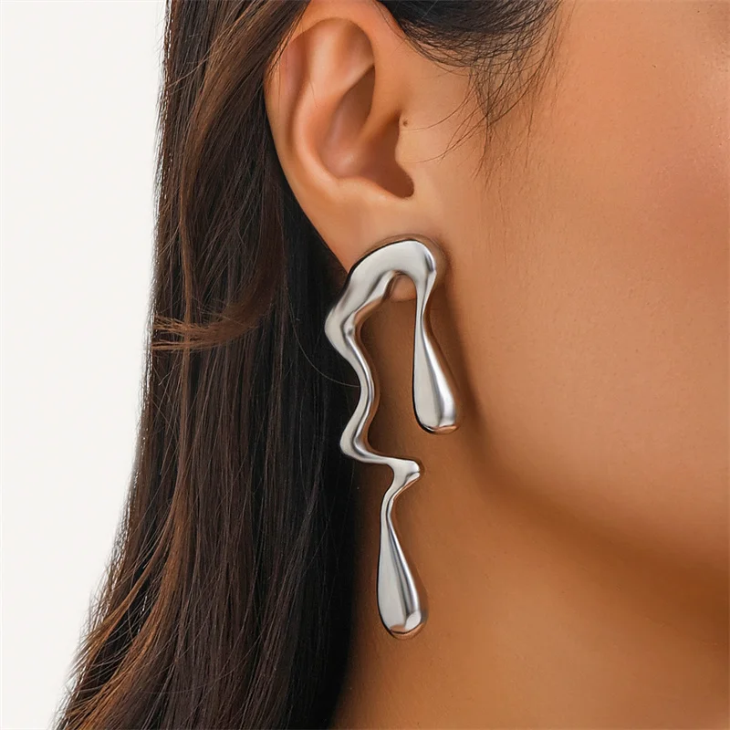 Pendientes creativos de Metal irregulares con forma de gota de agua para mujer, pendientes largos geométricos de Color dorado Vintage, de joyería