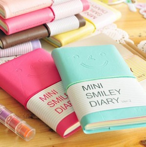 Dagboek Leuke Charmant Mini Draagbare Smiley Paper Notebook Memo Note Book