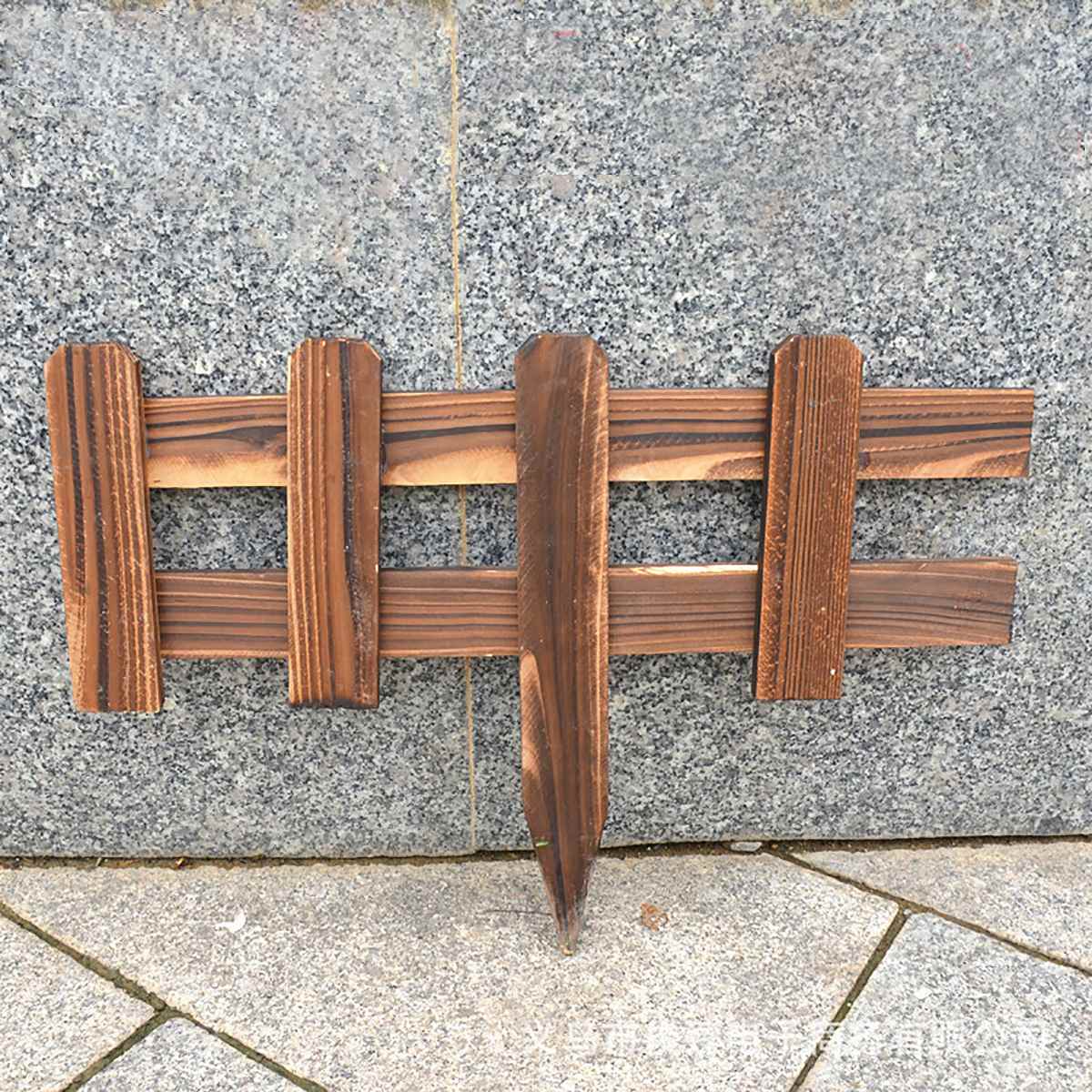 Wood Picket Garden Fence Rot Proof DIY Garden Lawn Fence Edging Fencing Outdoor Anticorrosive Wooden Fence For Outdoors: Brown 20cm