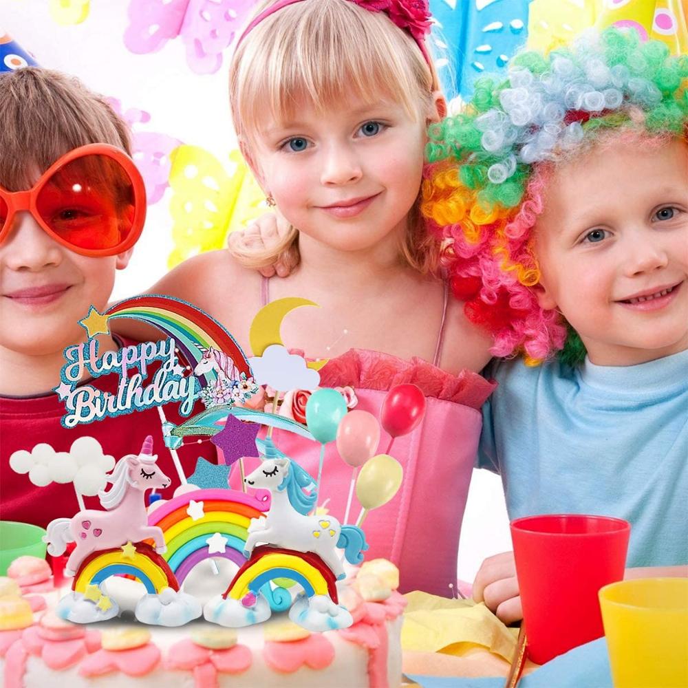 Yksisarvinen kakkukakku sateenkaari yksisarvinen hyvää syntymäpäivää kakku koristelu hyvää syntymäpäivää kaatopaikka pilvi ilmapallot kuu tähdet cupcake topp