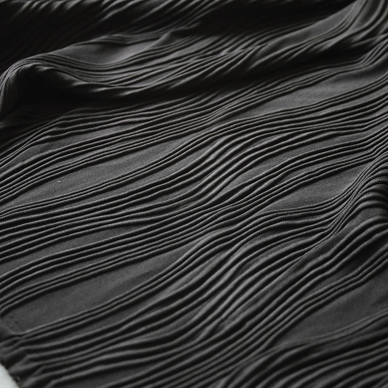 Zwart En Wit Driedimensionale Textuur Jacquard Getextureerde Stof Zachte, Huidvriendelijke Strepen Kleding High-End Designerstoffen