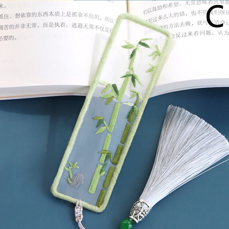 DIY Embroidered Bookmark Material Package Embroidery Starter Kit With Flowers Plant Pattern Color Threads Handmade Bookmark Kit: C