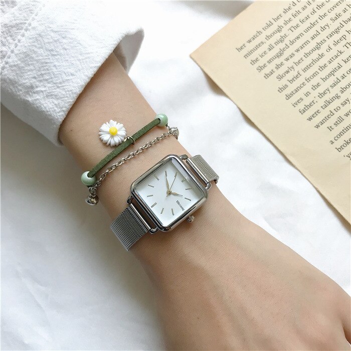 Vrouwen Mode Vierkante Horloges Minimalistische Dames Quartz Wrsitwatches Ulzzang Goud Zilver Rvs Mesh Band Klok: Silver white