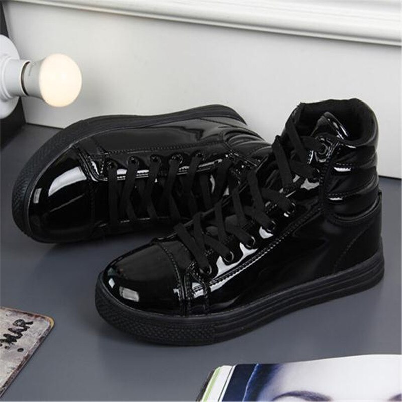 women and Men&#39;s High Top Patent Leather PU Casual Flats Shoes Man Outdoor Footwear Leather Ankle Boots Mens Martin Boots