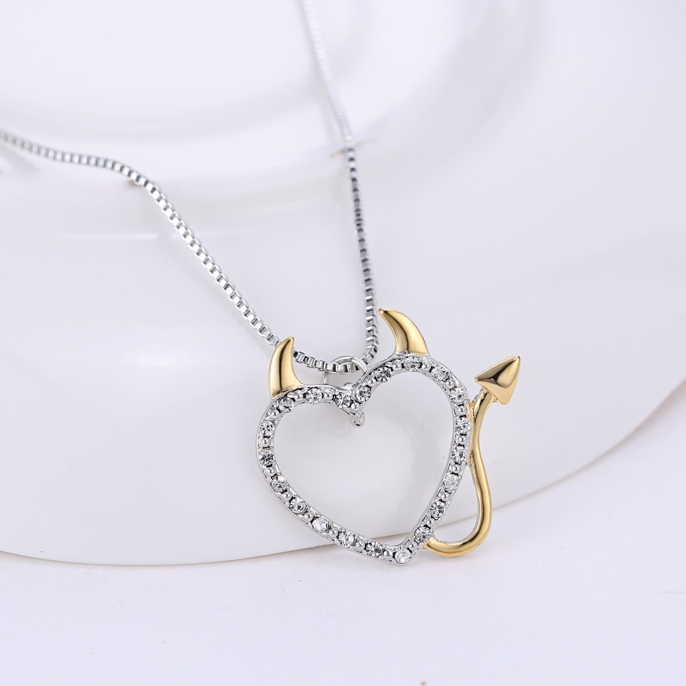 Lovely Crystal Love Devil Heart Necklace For Women Pendant Silve Chain Necklace Family Jewelry Cat Necklace