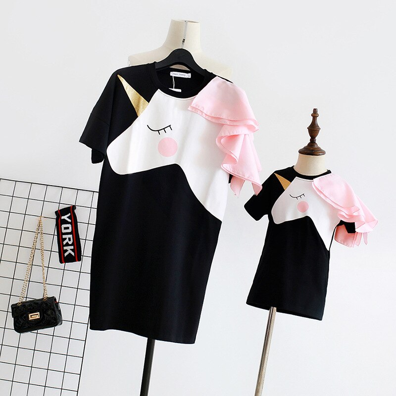 Robes mère-fille, tenue de famille, vêtements maman-fille, volants, manches longues, vêtements assortis pour la famille maman et moi