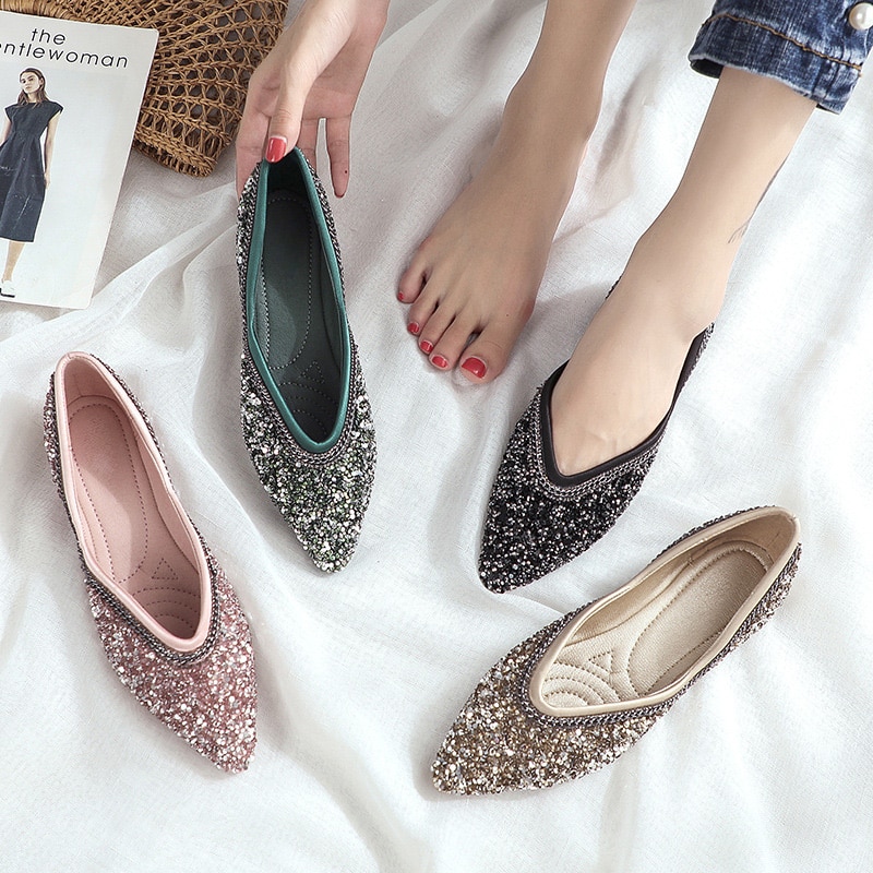 Rhinestone Bling Shoes Women Flats Pointed toe Ladies Casual Shoes Slip on Comfortable Woman Boat Shoes Big Size A1655