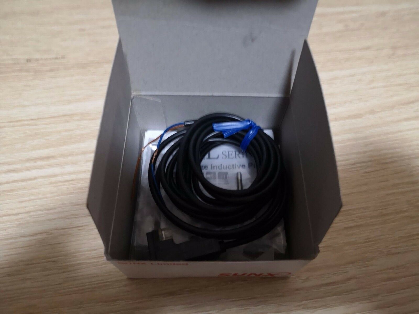 Sunx GXL-15HU Photoelectric Sensor