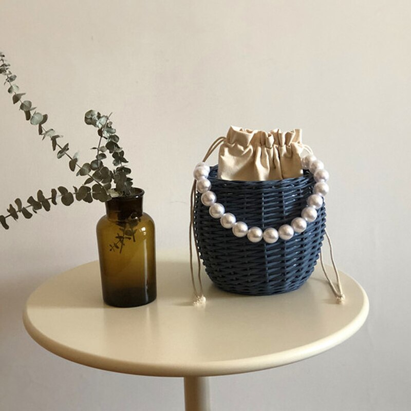 Pärlformad bärbar vävd halmväska rottingpärla liten fräsch strand bucket bag ins tide style grönsakskorg handväska: Blå